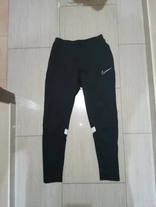 Pantalones Nike Negros