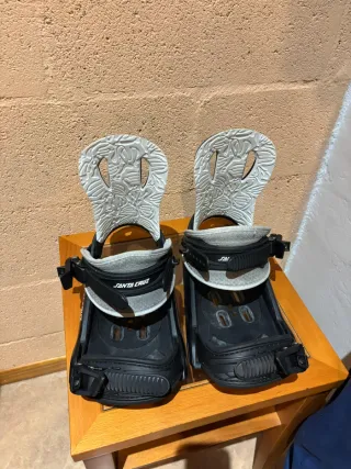 Fijaciones Snowboard Talla M Santa Cruz
