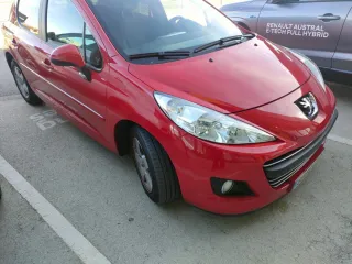 Peugeot 207 2010