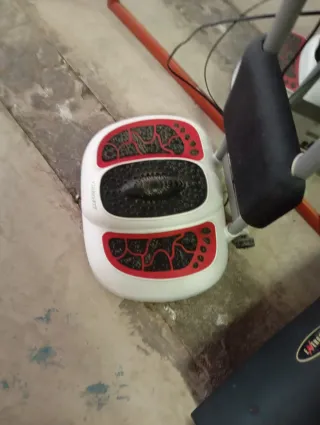 Pedana vibrante per fitness