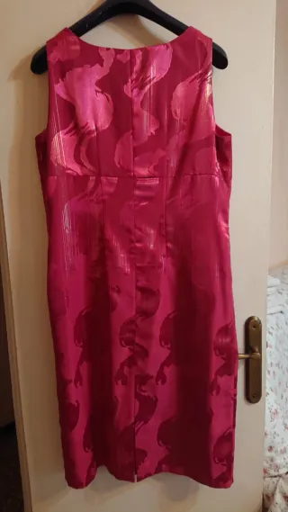 Vestido fiesta rosa con estampado