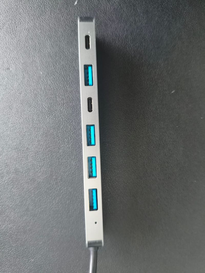 Hub universal 7 en 1 con USB-C y USB-A. afbeelding 4