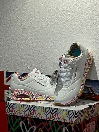 Deportivas Skechers Corazones