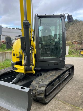 Excavadora Wacker Neuson EZ80
