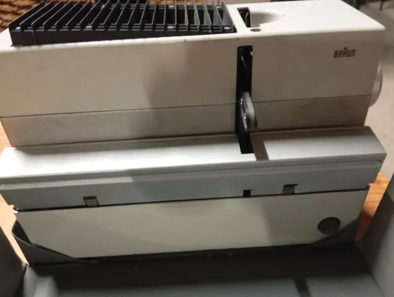 Proyector Braun vintage gris/blanco