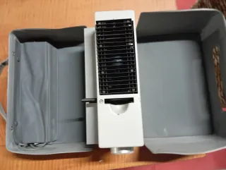 Proiettore Braun vintage grigio/bianco