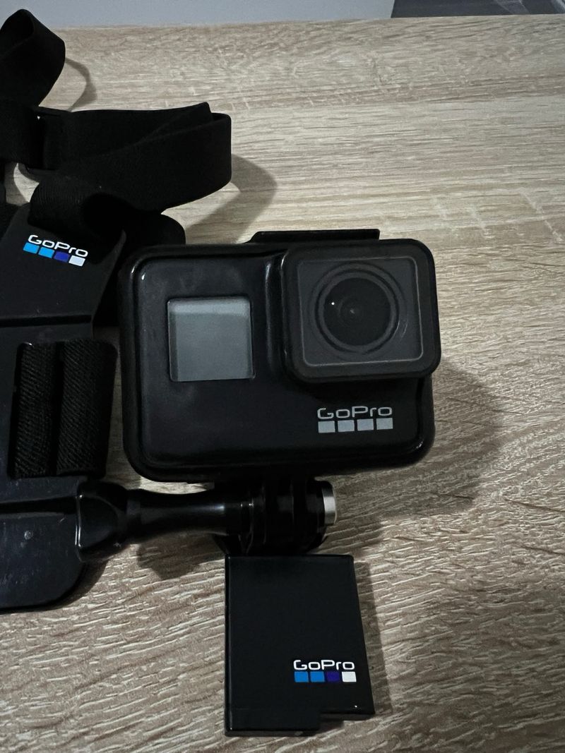 GoPro Hero 7 Black + Arnés afbeelding 2