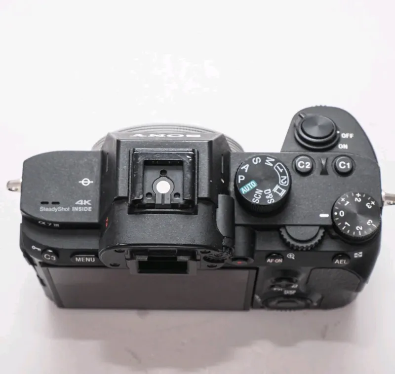 Cámara sin espejo Sony A7III afbeelding 2