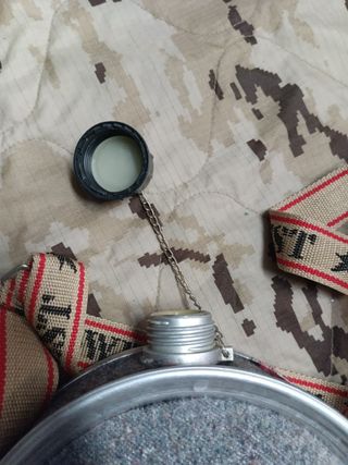 Cantimplora Laken con funda