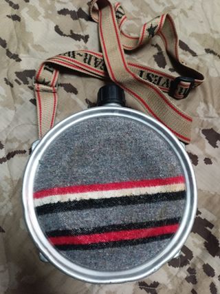 Cantimplora Laken con funda