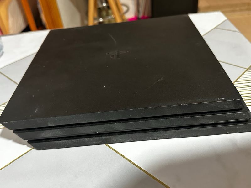 PlayStation 4 Pro (PS4 Pro) Negra afbeelding 4