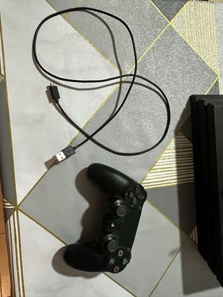 PlayStation 4 Pro (PS4 Pro) Negra