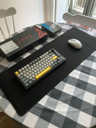 Teclado Ajazz, Mouse y Mousepad