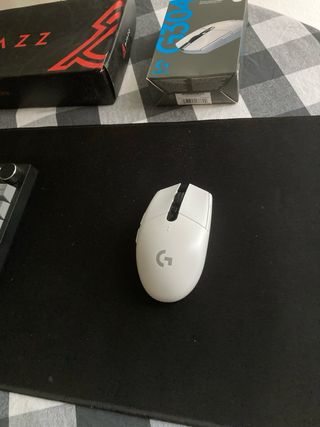 Teclado Ajazz, Mouse y Mousepad