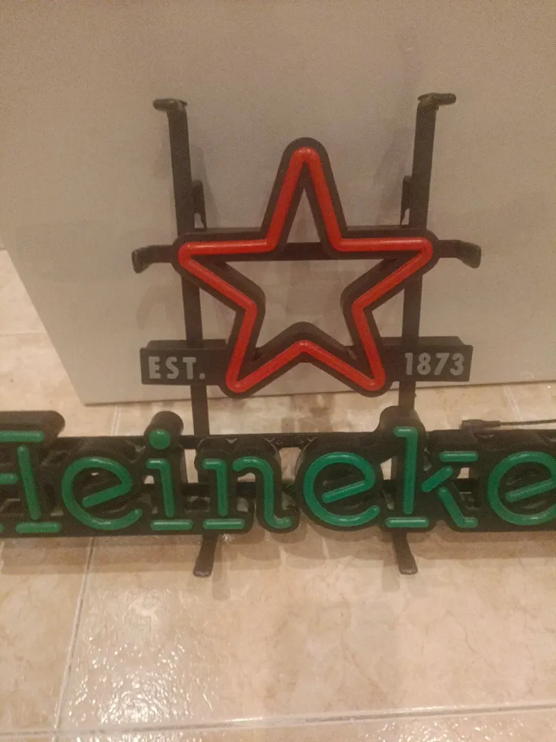 Neón Heineken Estrella Roja 1897 afbeelding 2