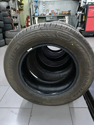 Cuatro Neumáticos Goodyear 215/65R 16C 109/107T.