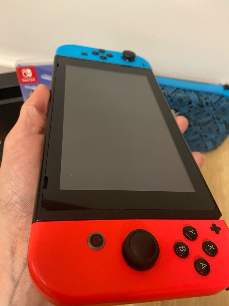 Nintendo Switch completo con funda y Minecraft afbeelding 4