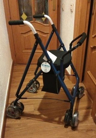 Andador para adultos con ruedas