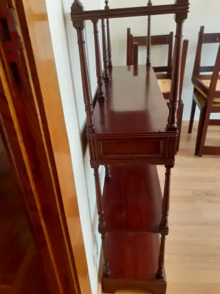 Estantería de madera con cajones, modelo vintage