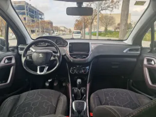 Peugeot 2008 2015