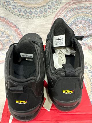 Nike Air Vapormax Plus (TN) Negras