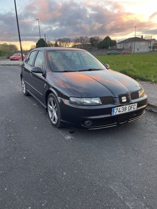 SEAT Leon 2004