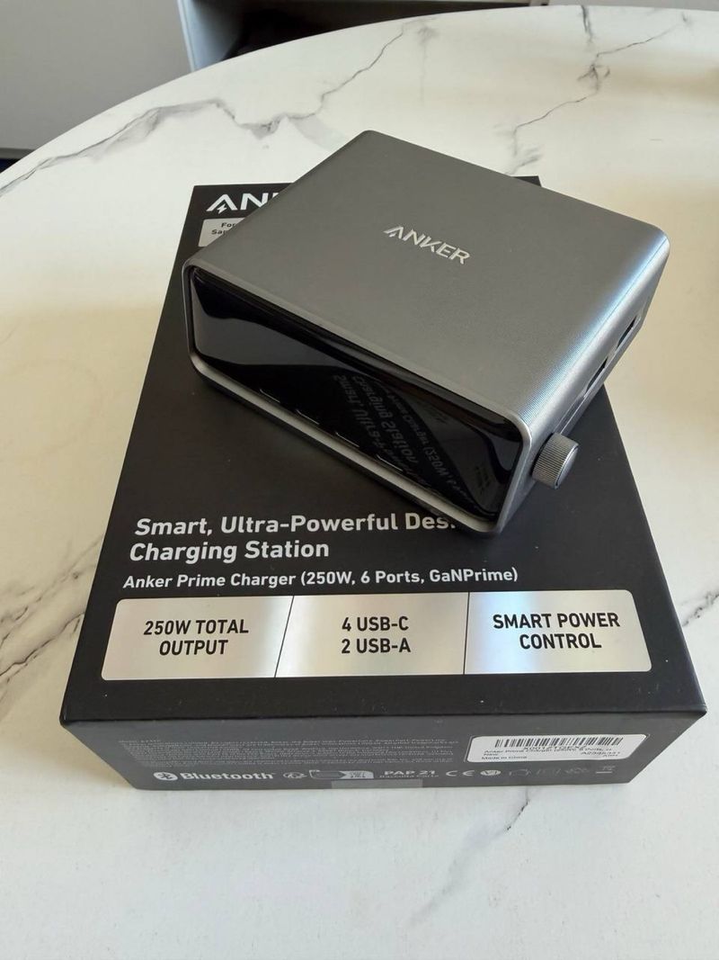 Estación de Carga Anker 250W GaNPrime