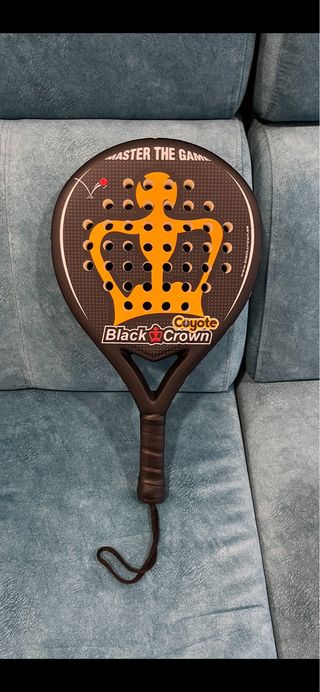 Pala Black Crown Coyote NUEVA