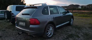 Porsche Cayenne 2004