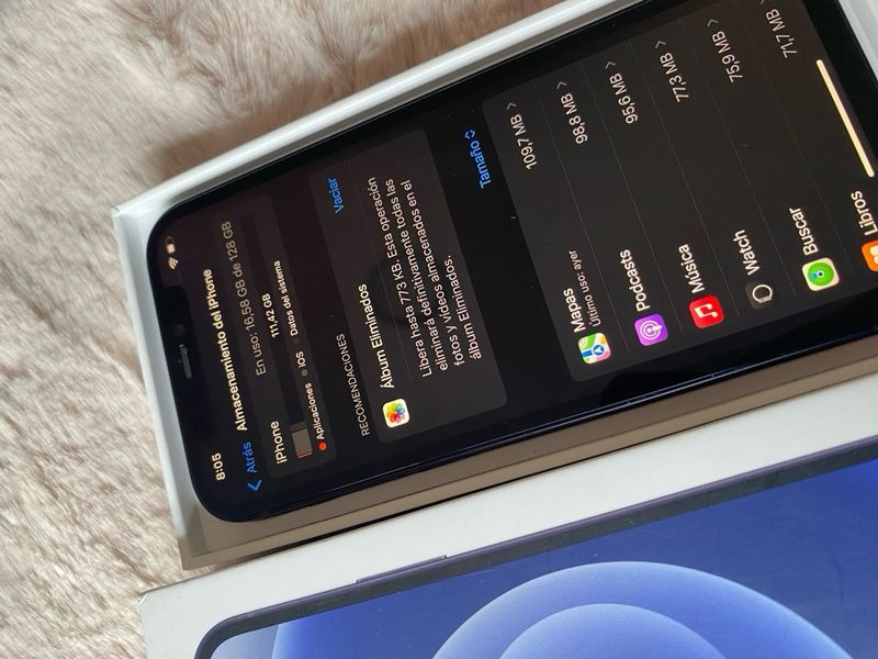iPhone 12 afbeelding 8