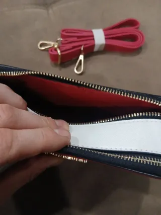 Borsetta tracolla Guy Laroche rossa e bianca