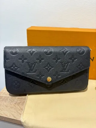 Louis Vuitton Pochette Felicie Negro/Oro
