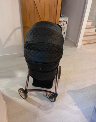 Carro de paseo Bebecar negro y rosa
