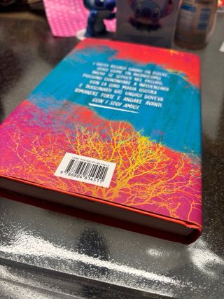 Libro stranger things undici e max.