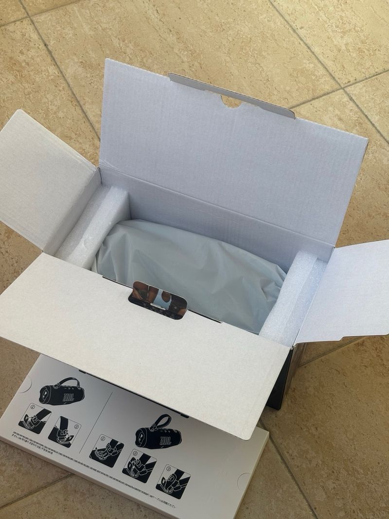 JBL Charge 6 - Nuevo, sin usar afbeelding 8