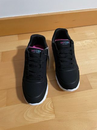 Zapatillas Skechers niña negras talla 36