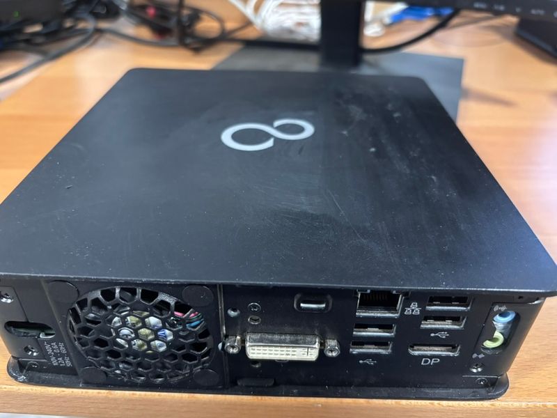 Mini PC Fujitsu Esprimo Q920 Negro afbeelding 3