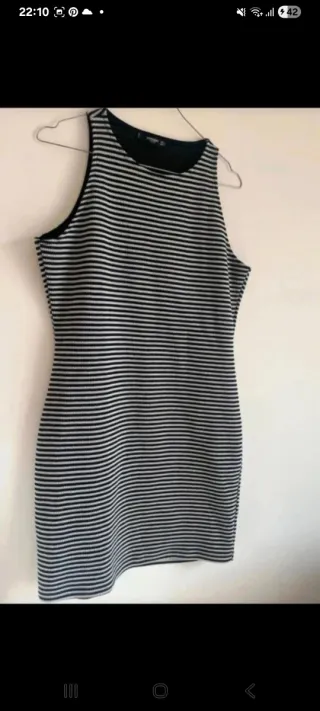 Vestido L azul marino y Blanco Mango