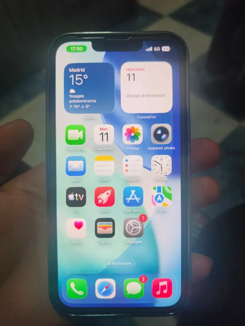 iPhone 13 Azul Marino afbeelding 2