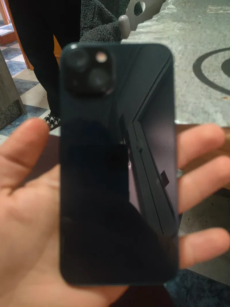 iPhone 13 Azul Marino afbeelding 3