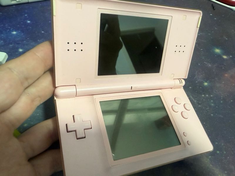 Nintendo DS Lite Rosa afbeelding 2