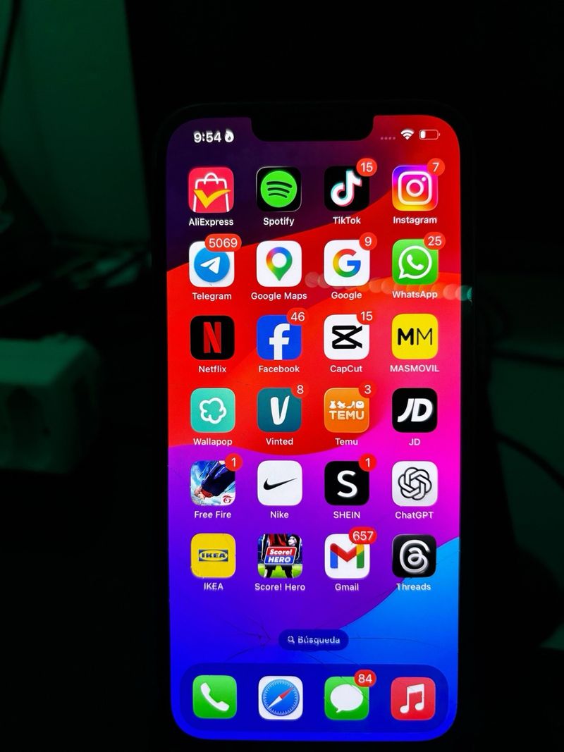 iPhone 13 128GB Azul Oscuro afbeelding 4