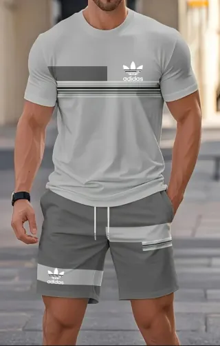 Conjunto blanco hombre. Hay más colores y talla