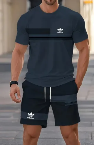 Conjunto blanco hombre. Hay más colores y talla