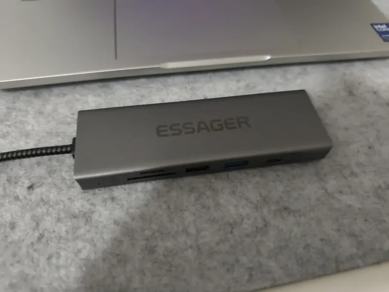 Estación Acoplamiento USB-C ESSAGER HDMI 128gb