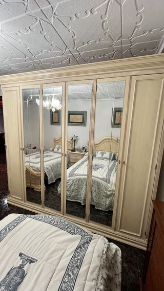 Dormitorio completo estilo clásico