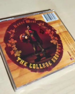 *NUEVO* CD KANYE WEST