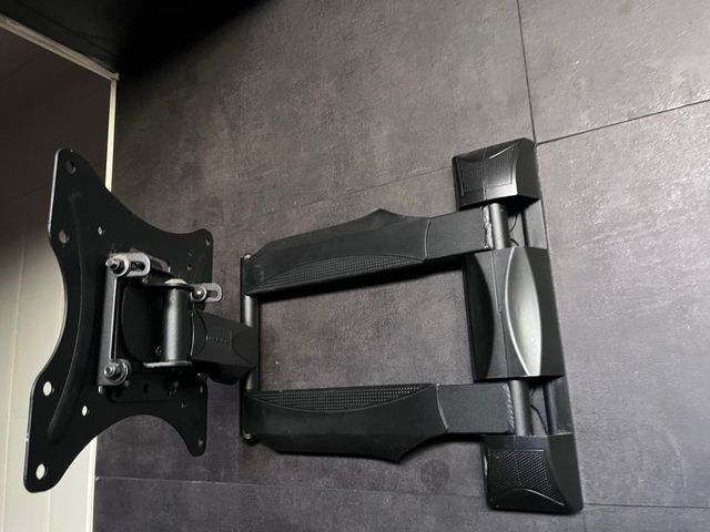 Soporte de pared para TV articulado