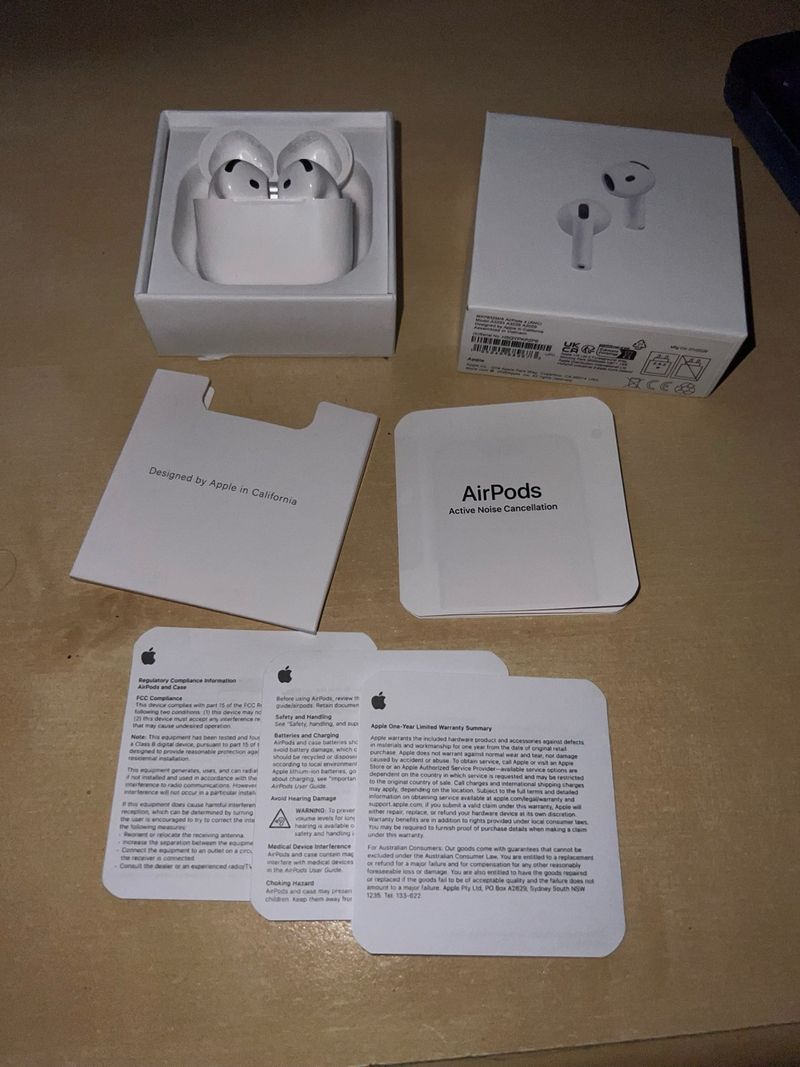 AirPods 4 2025 Originales de Apple en venta por desuso