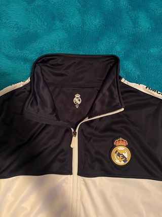 Chándal Oficial Real Madrid Negro y Blanco